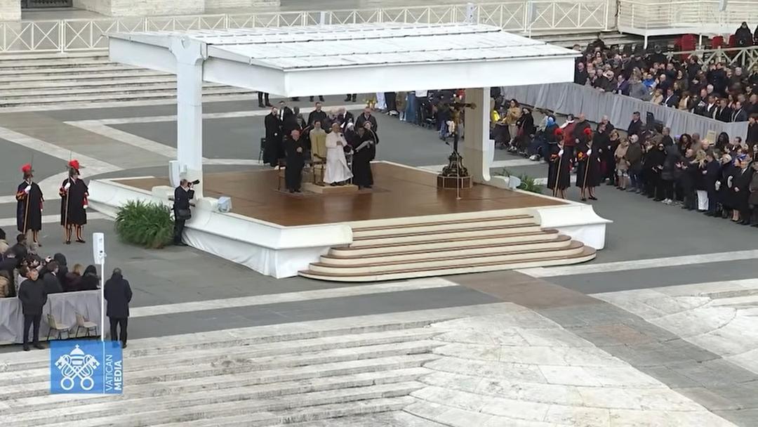 TIẾP KIẾN CHUNG 1/4/2026: GIÁO DÂN LÀ NHỮNG VIÊN ĐÁ SỐNG ĐỘNG TRONG GIÁO HỘI VÀ CHỨNG TÁ CHO THẾ GIỚI