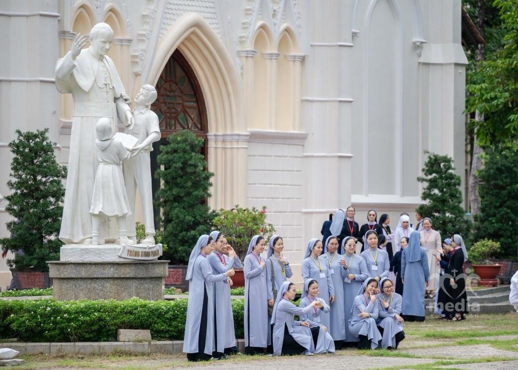 MÔN ĐỆ THỪA SAI TRONG NĂM HỌC MỚI