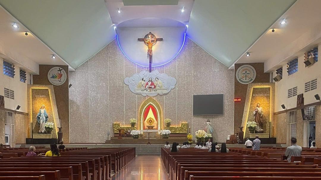 NGƯỜI CÔNG GIÁO VIỆT NAM THỜ AI?